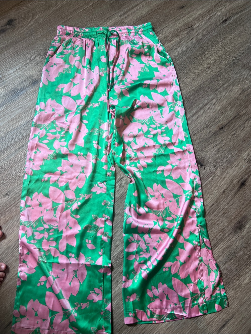 Silky Pink Floral Green Wide-Leg Lounge Pants